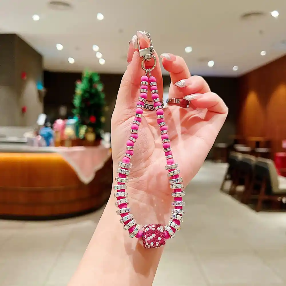 	Premium Phone charm Pink